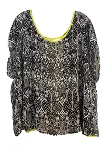 Torrid Geometric Print Top Size 3 - Picture 1 of 3