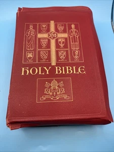 The Holy Bible by Reverend John P OConnell Catholic Press 1952 - Imagen 1 de 12