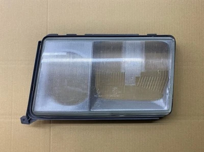 Mercedes W124 1985-93 Streuscheibe Scheinwerfer Glas Bosch 1305621036 links - Bild 1 von 4