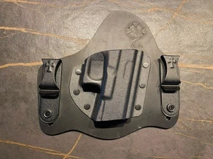 CBH- Cross Breed Holster - Glock - Picture 1 of 2
