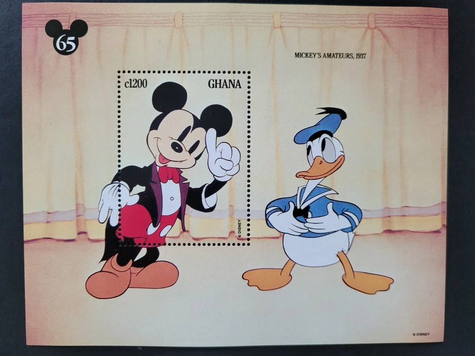 Ghana 1994/ The 65th Anniversary of Mickey Mouse, Walt Disney  /  minisheet MNH* - Image 1 of 1