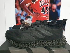 Adidas 4DFWD 3 Núcleos Negro Carbono Hombre UK 9.5 EUR 44 (IG8985) - Imagen 1 de 8