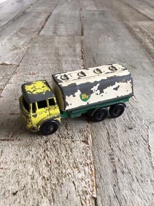 Vintage Lesney Matchbox Series No. 25 BP Petrol Tanker - Picture 1 of 11