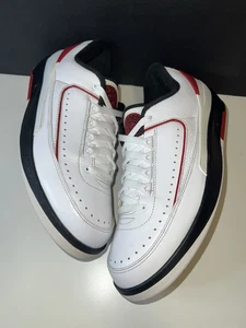✅ Nike Air Jordan II Retro 2 Low Chicago 2016 SIZE 9.5 | Black Red Varsity Union - Picture 1 of 13