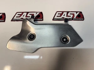 Yamaha YZF R1 2015-2017 Exhaust Shield Cover Protector 1 OEM 2CR-2834V-00 - Picture 1 of 9