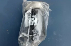 NUEVO FILTRO DE COMBUSTIBLE GENUINO FLEETGUARD SEPARADOR DE AGUA FS19555 - Imagen 1 de 1