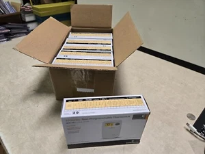 Box of 6 New Emerson 1E78-140 Non-programmable Thermostat - Picture 1 of 5
