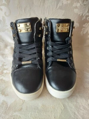 Zapatillas altas Michael Kors Ivy Cora negras metálicas para niñas talla 1 Foto 1 de 4