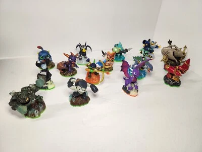Skylanders Lote 15 Piezas, Videojuego No Incluido, Legendary Xbox PS Nintendo Foto 1 de 4