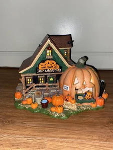 Department 56 Jack's Pumpkin Carving Studio Snow Village Halloween 54600 - Picture 1 of 12
