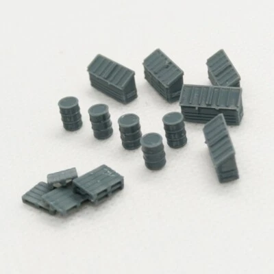 SSMODEL 1:87 Dustbins Pallets Barrels Scenery Junk Accessories - Image 1 of 3