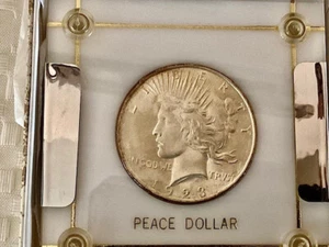 1923 Peace Silver Dollar - Picture 1 of 2