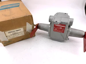 New Crouse-Hinds AFU0333 11 Size 1 Conveyor Control Safety Switch Double End - Picture 1 of 8