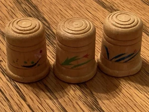 Konvolut 3 Vintage Holz Fingerhüte - Bild 1 von 4