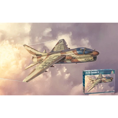A-7E CORSAIR II KIT 1:48 Italeri Kit Aerei Modellino Nuovo - Immagine 1 di 3