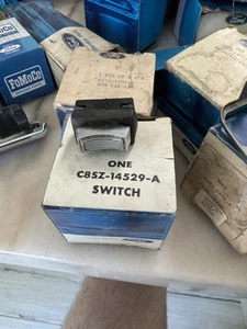 1968 1969 Ford Thunderbird NOS REAR QUARTER - RH DOOR POWER WINDOW REG SWITCH - Picture 1 of 1