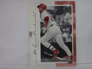 2001 Fleer Genuine Baseball #54 Mark McGwire - Picture 1 of 2