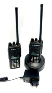 2x Motorola GP380 LOW BAND used with charger and battery. 35-50 mhz MINT! - Zdjęcie 1 z 6