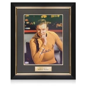 William Shatner Signed Star Trek Photo. Deluxe Frame - Picture 1 of 2