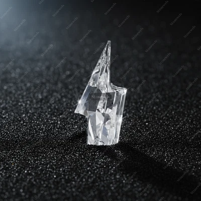 Lightning Strike Lab Grown Diamond Fancy Cut IGI Certified VVS-VS DEF CVD HPHT - Image 1 of 4