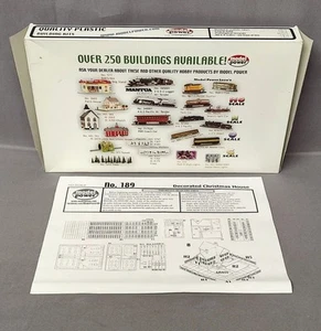Model Power HO Scale Model Kit No.189 Decorated Christmas House Used - Picture 1 of 17
