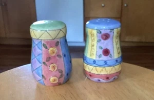 Salero y pimentero Sango diseñado por Sue Zipkin - Imagen 1 de 5