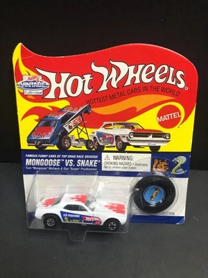 Coche divertido Hot Wheels Vintage Collection Snake II - Don Prudhomme (blanco). 1/64 Foto 1 de 4