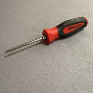 Snap-on Tools EE. UU. ROJO agarre suave T20 destornillador Torx SGDTX320B - Imagen 1 de 7