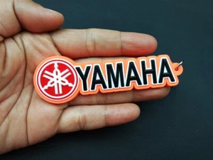 Yamaha Long Orang Light Keychain Rubber Motorcycle Racing Keyring Collectable - Foto 1 di 8