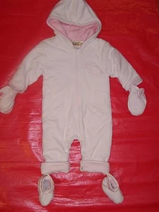 BNWT BABY PINK HOODED 100% THICK COTTON WARM BODYSUIT ROMPER SIZE 00 TO 1 - Bild 1 von 5