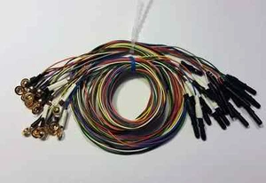 EEG Gold Cup Elektroden 48 Zoll Draht mit 1,5 Zoll DIN Stecker verschiedene Farben 20er-Pack - Bild 1 von 1