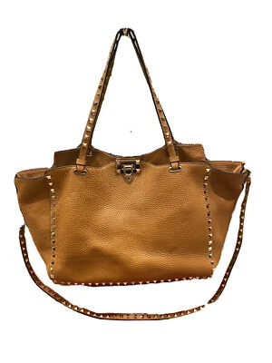 Bolso Valentino Garavani Saddle Marrón Rockstud Granulado Piel de becerro  Foto 1 de 4