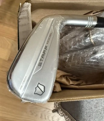 New Wilson Golf Staff Model RB Utility, 21*, #3, KBS TGI 70g Winn DriTac Midsize - Image 1 of 4