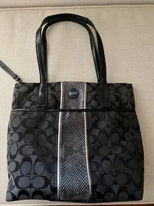 Coach Signature Tote Black Python Center Stripe Soulder Purse - Picture 1 of 7