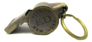 Nueva réplica de latón de 2" en funcionamiento silbato del departamento de bomberos de Nueva Yorkfd con anillo de pátina vintage - Imagen 1 de 4