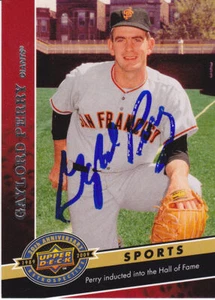 GAYLORD PERRY SIGNED 2009 UPPER DECK BASEBALL CARD GIANTS RIP! - Picture 1 of 1