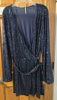 Mono corto Free People talla grande Crista mameluco lentejuelas azul manga larga Foto 1 de 4