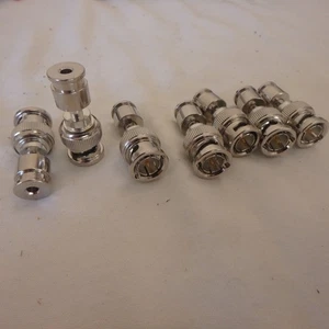 QTY-7-BNC Stecker einteilig fester Pin Kompressionsstecker für Mini RG59 CCTV - Bild 1 von 1