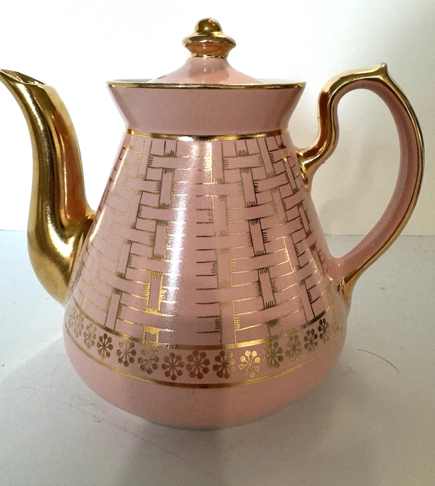 Tetera vintage HALL (EE. UU.) rosa/oro tejido canasta 6 tazas ¡COMO NUEVA! Foto 1 de 4