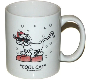 Doze Clothes 1995 Cool Cat Coffee Mug wearing Sunglasses Santa Hat & Boots - Picture 1 of 1