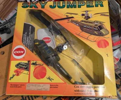 Cox no. 4800 Sky Jumper U.S. Marines Bell UH-1D Huey in OB - Image 1 of 4