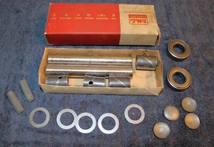 1949-1953 Ford Car Custom Deluxe Mainline ORIG NOS SPINDLE BOLT & BUSHING KIT - Picture 1 of 3