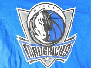 Dallas Mavericks T-Shirt Small Blue Basketball Team - Picture 1 of 7