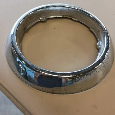 Ford Crown Victoria 1955 - Sunliner luz trasera - carcasa de luz interior cromada Foto 1 de 3