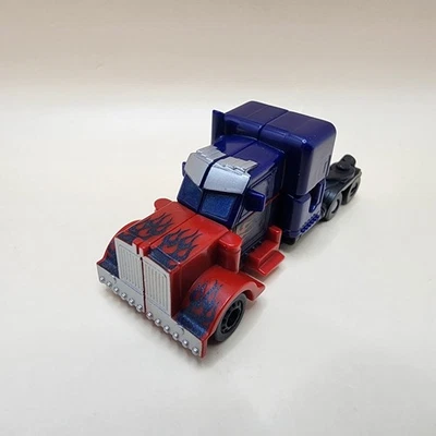 TRANSFORMERS Movie (2007) OPTIMUS PRIME 3" Legends Class Figure - Image 1 of 4