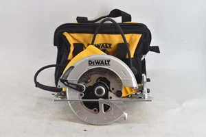 Dewalt DWE575  7-1/4-Inch Circular Saw (J2780G) - Picture 1 of 7