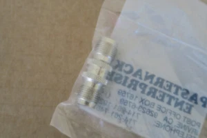 Pasternack Entreprises Adapter  PE9099 TNC Female to TNC Female Adapter NEW - Picture 1 of 4