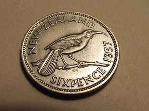 #2368 Nueva Zelanda; 6 peniques 1947 - Imagen 1 de 2