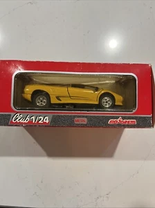 NEU in nicht perfekter Box Majorette Club 1/24 Lamborghini Diablo gelb Diecast - Bild 1 von 3