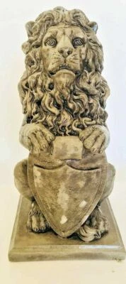 Latex mould for making this Stunning Large Lion Statue - Image 1 of 4